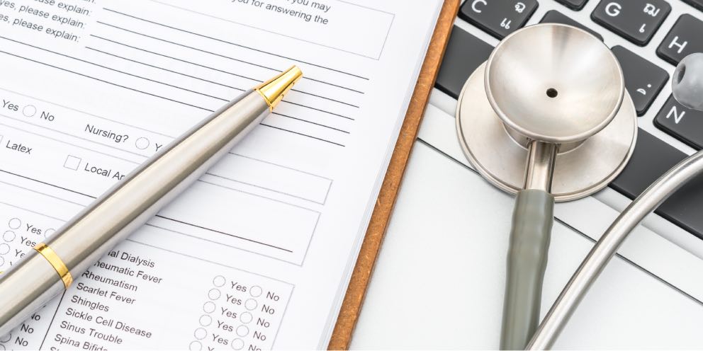 Medicina e diritto di fronte all’emergenza pandemica: bilanci e prospettive